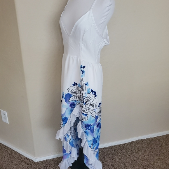 Laklook White floral Watercolor Ruffle-Hem Hi-Low - Picture 4 of 8